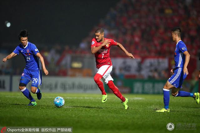 叶辰也非常遵守约定，将二十盒九玄再造丸送到了史密斯的手上。
